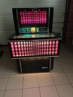 Jukebox Seeburg Olympian 1972, Collections, Machines | Jukebox, Avec singles, Enlèvement ou Envoi, Comme neuf, 1960 à 1970