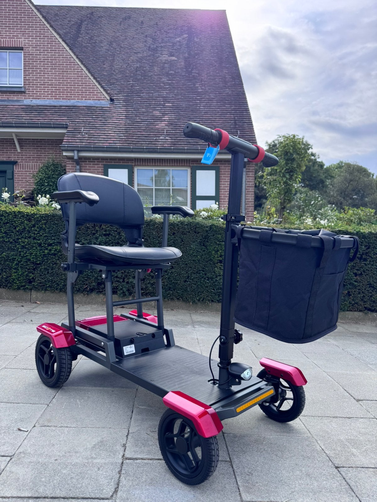 Scote lichtgewicht opvouwbare scootmobiel slechts 13,5kg, Ophalen of Verzenden, Inklapbaar, Nieuw, Elektrische rolstoel