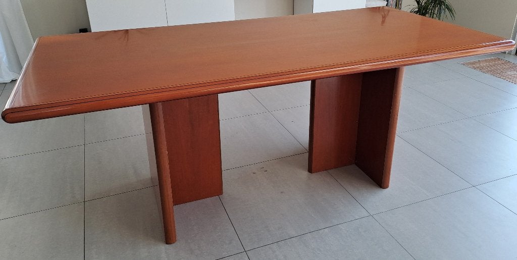 grande table en cerisier, Enlèvement, Table
