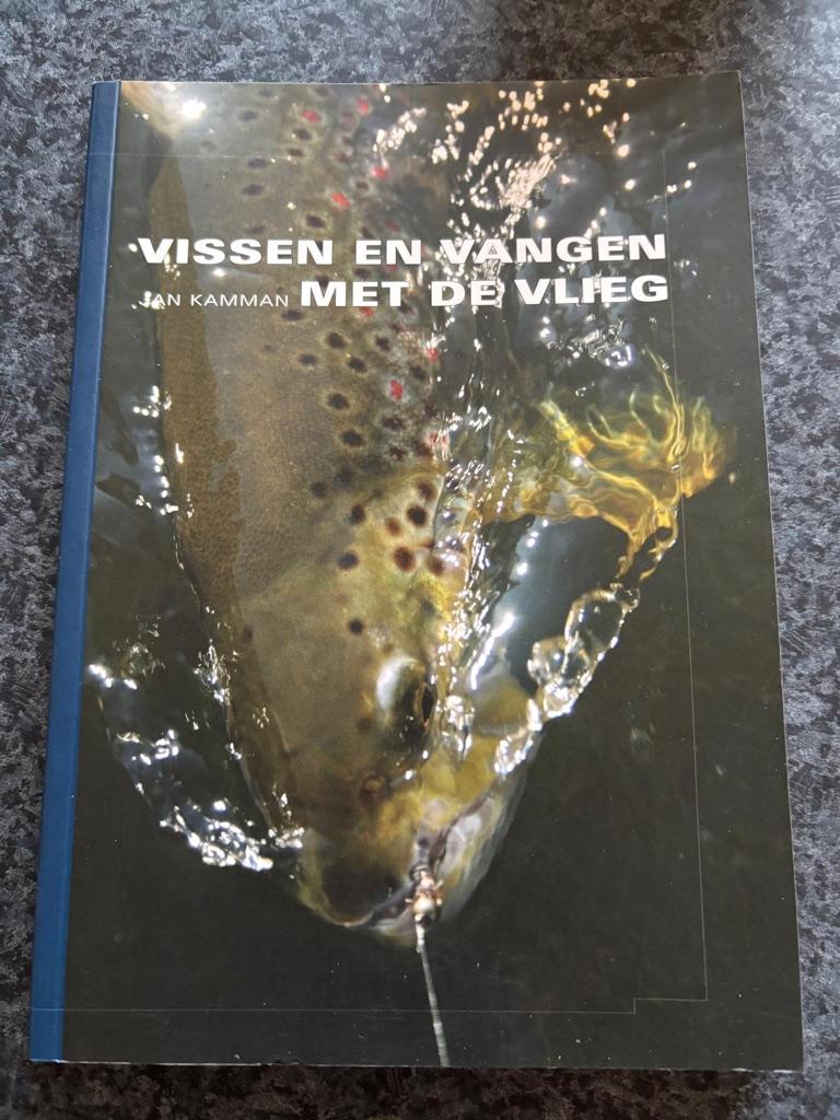Vissen en vangen met de vlieg, Ophalen of Verzenden, Zo goed als nieuw