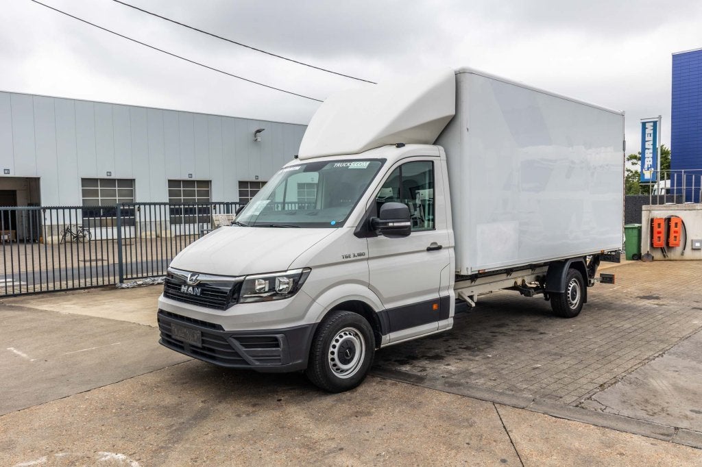 MAN TGE 3.180 + DHOLLANDIA (bj 2021), Gebruikt, Euro 6, 4 cilinders, 180 pk
