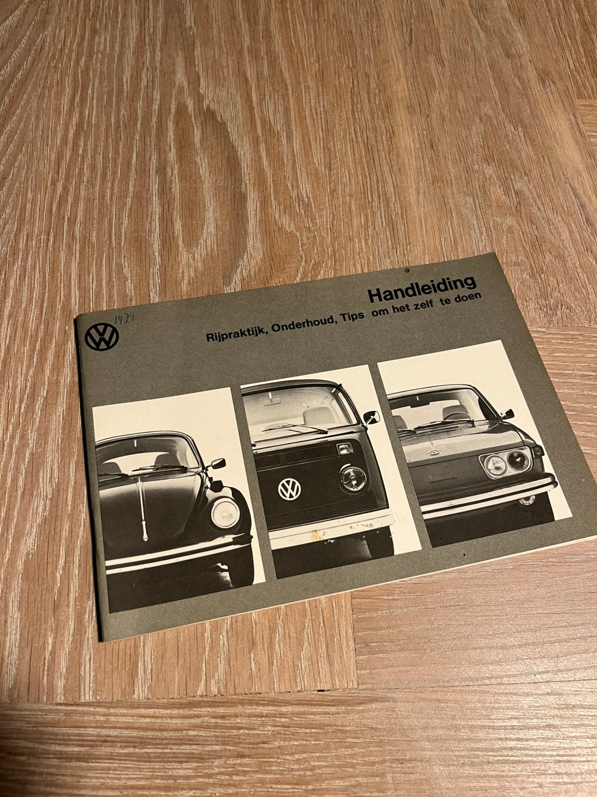 Volkswagen handleiding type 1, 2 en 4. Augustus 1973, Ophalen of Verzenden, Zo goed als nieuw, Volkswagen