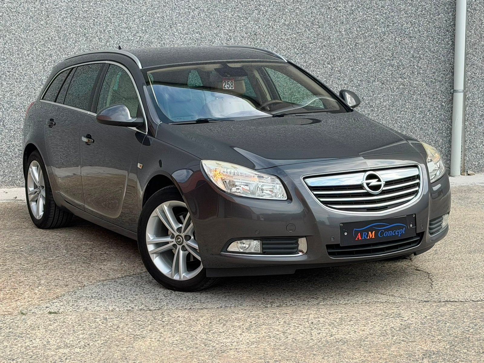 Opel Insigna 2.0 CDTI Diesel EU5 1er prop Cuir/Navi, Autos, Opel, Achat, Entreprise, Boîte manuelle, Noir