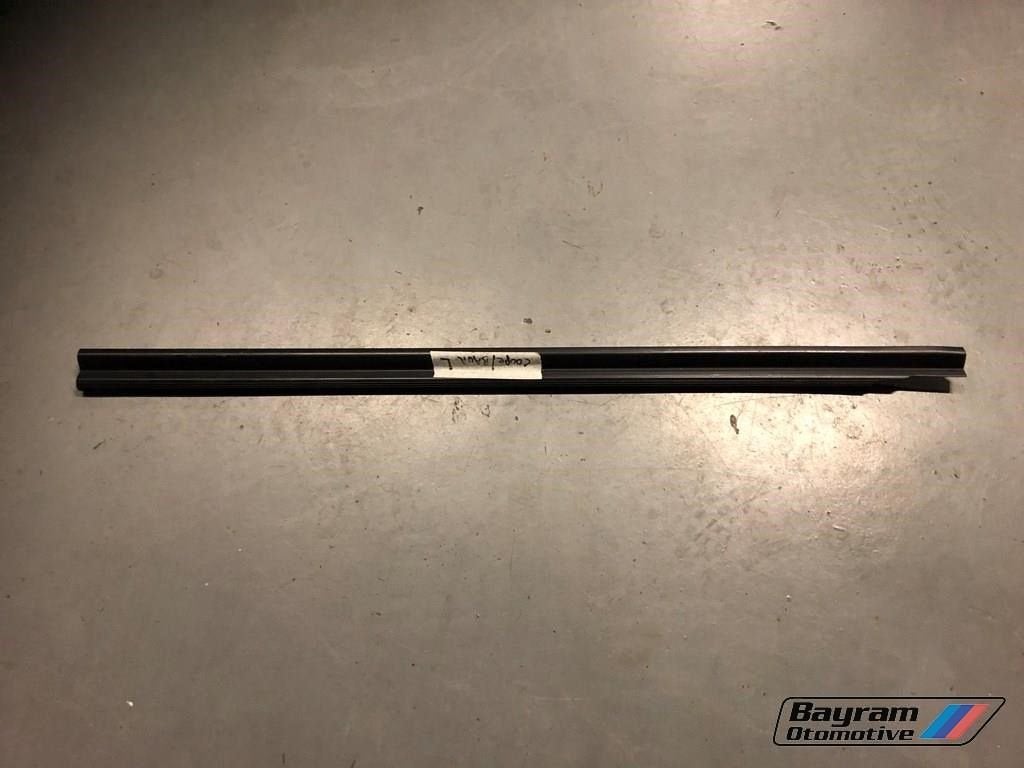 Bmw E30 coupe dorpelijst instaplijst Baur links 3serie lijst, -, Utilisé, -, Enlèvement ou Envoi