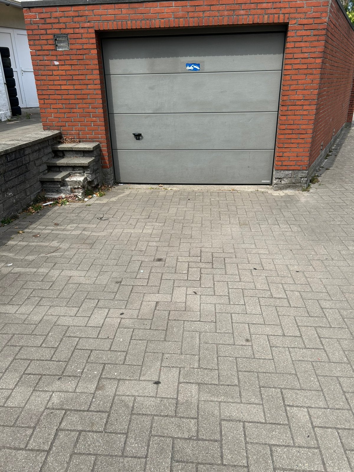 Garage te koop