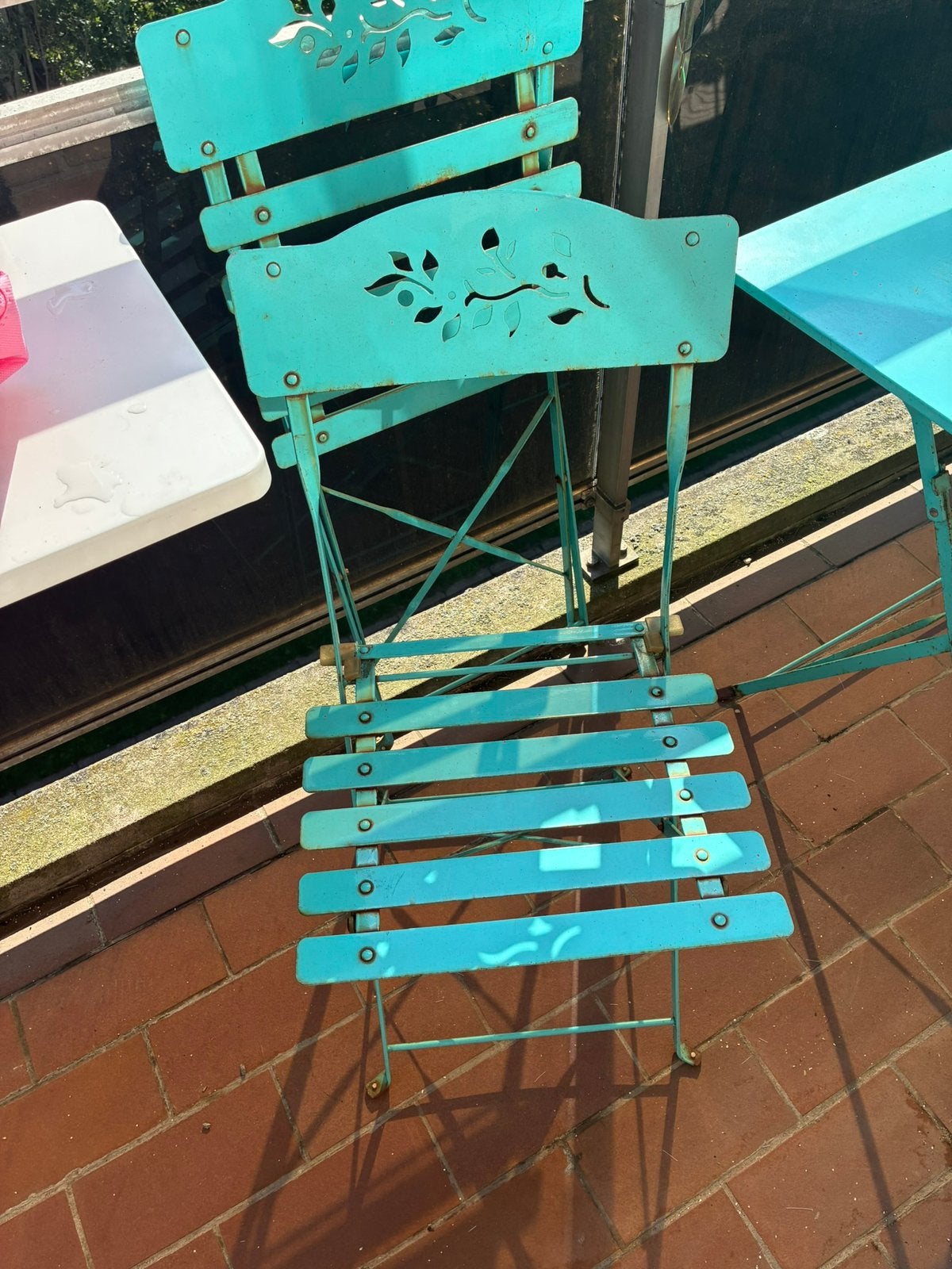 ENSEMBLE CHAISES ET TABLE BISTROT QUALITÉ, Jardin & Terrasse, Chaises de jardin, Utilisé, Enlèvement