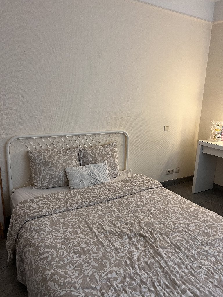 Lit 2 personnes 140cm, 140 cm, Enlèvement, Utilisé, Blanc