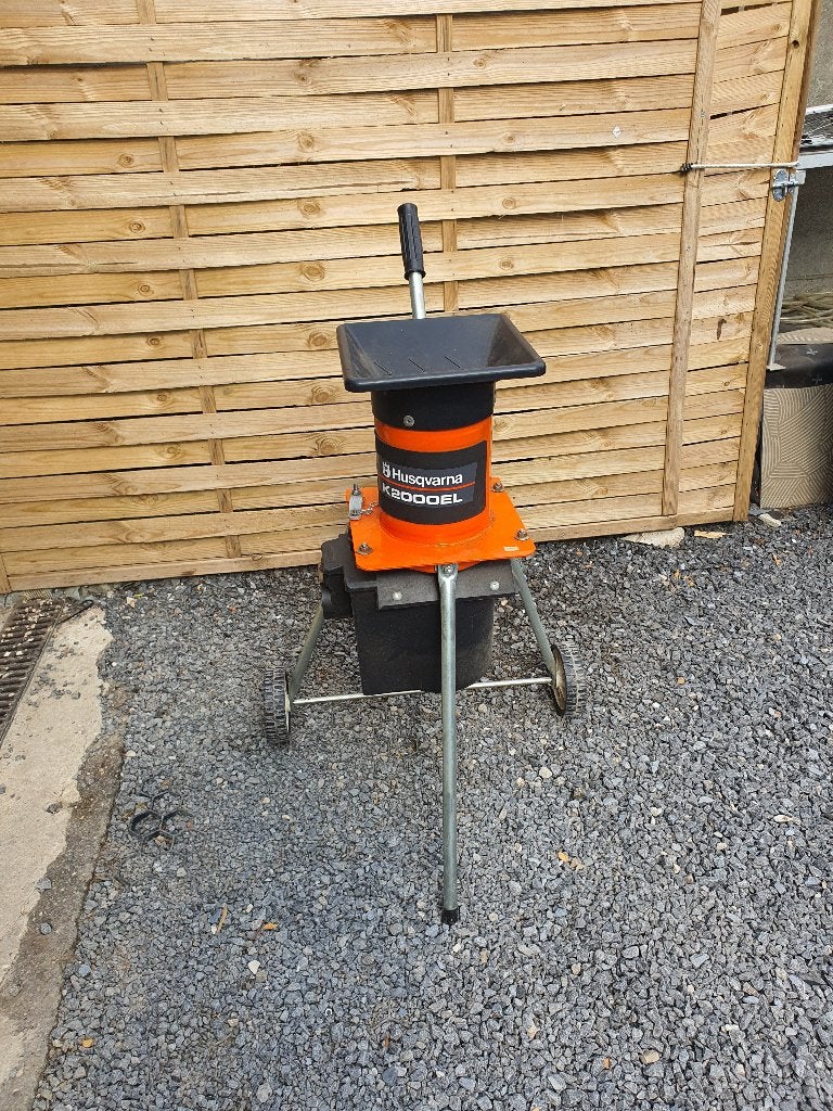 husqvarna k2000 is dé perfecte hakselaar voor het, Tuin en Terras, Hakselaars, Ophalen, Zo goed als nieuw, Met opvangzak, Elektrisch