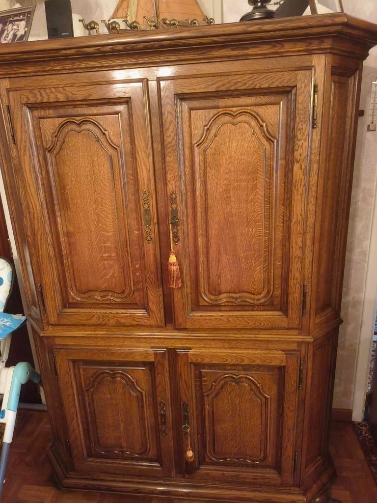 Eetkamer Eik Mechelen, Antiek en Kunst, Antiek | Meubels | Kasten, Ophalen