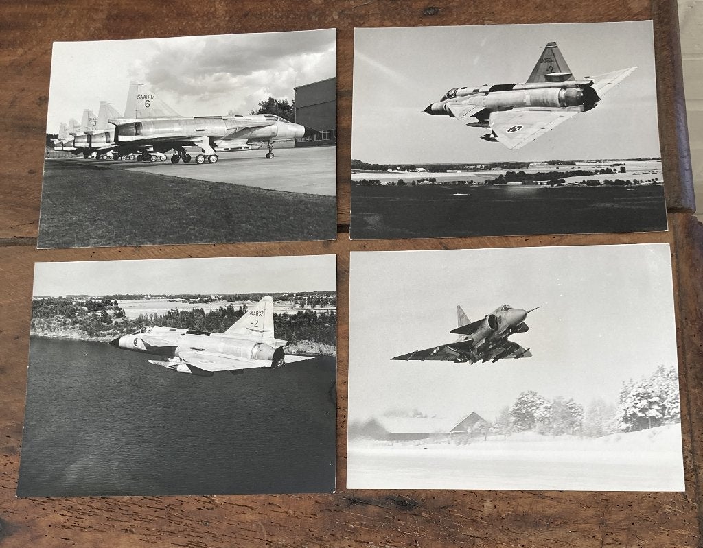 4 Persfoto's SAAB 37 VIGGEN combat aircraft (oa april 1969), Verzamelen, Verzenden, Gebruikt, Kaart, Foto of Prent
