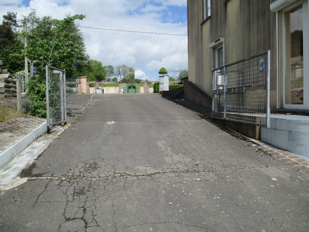 Portail d'une largeur de 375 cm d'ouverture., Ophalen, Gebruikt