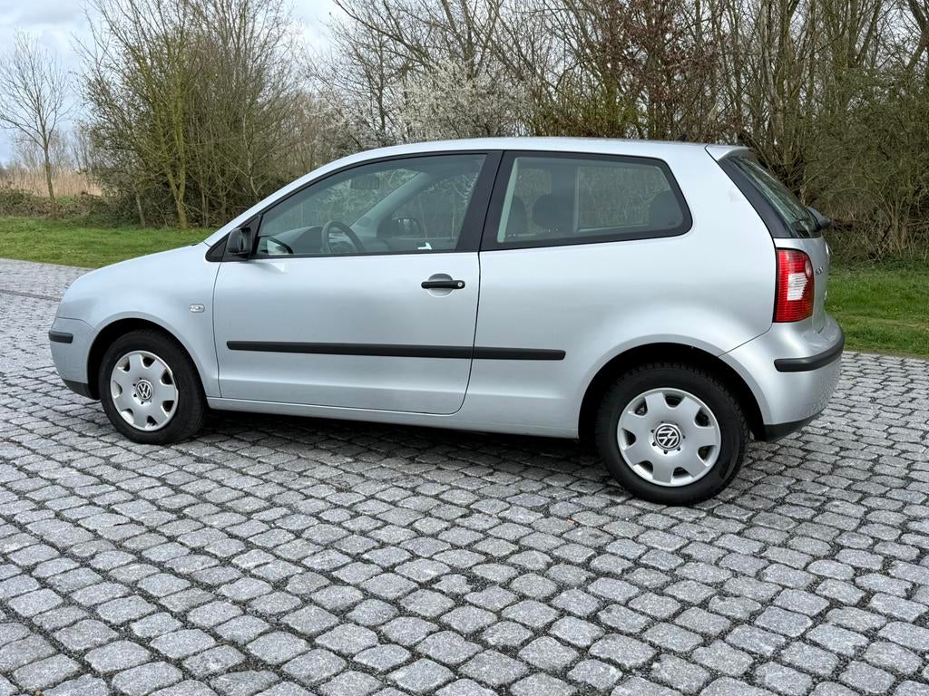 VOLKSWAGEN POLO 1.2 BENZINE, Stof, Bedrijf, Handgeschakeld, Te koop