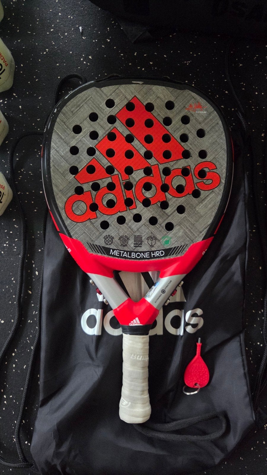 Volledige padel rugzak! 2 Rackets 5 nieuwe set ballen, Ophalen