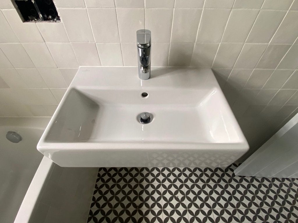 LAVABO VILLEROY & BOCH + KRAAN GROHE, Ophalen, Zo goed als nieuw, Chroom, Wastafel