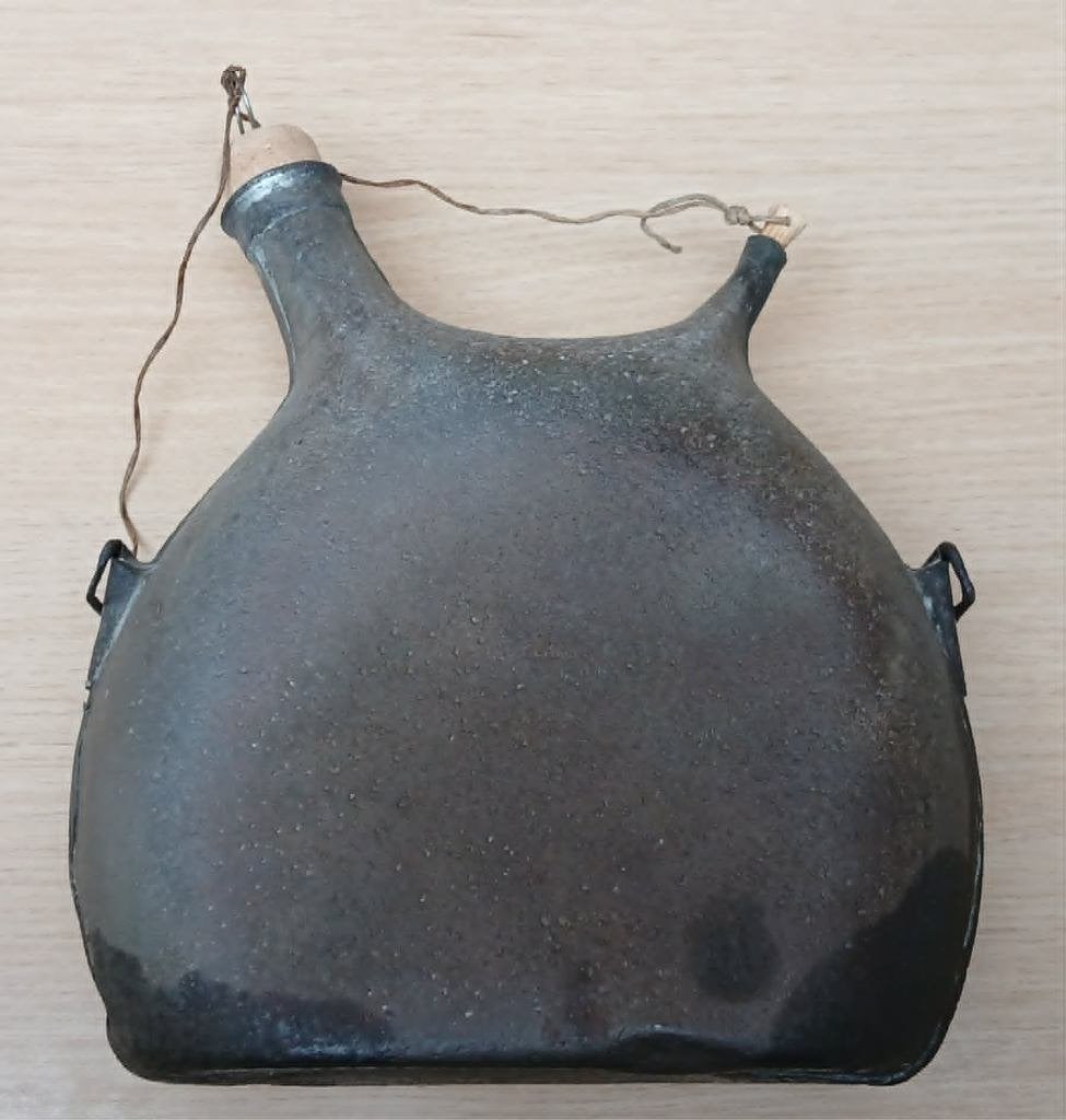 Franse „" harige "” fles uit 1914”, Verzamelen, Ophalen of Verzenden, Landmacht, Hulzen of Bodemvondsten