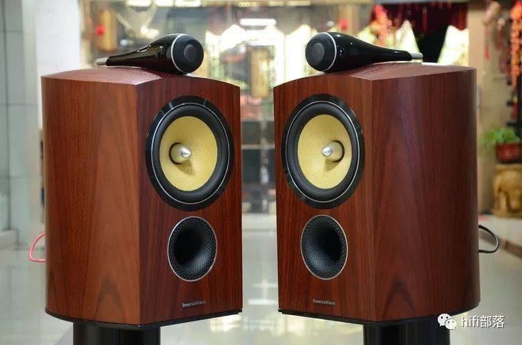 B&W 805 D2, Comme neuf, Enlèvement, Bowers & Wilkins (B&W), Haut-parleurs Frontaux, Arrière ou Stéréo