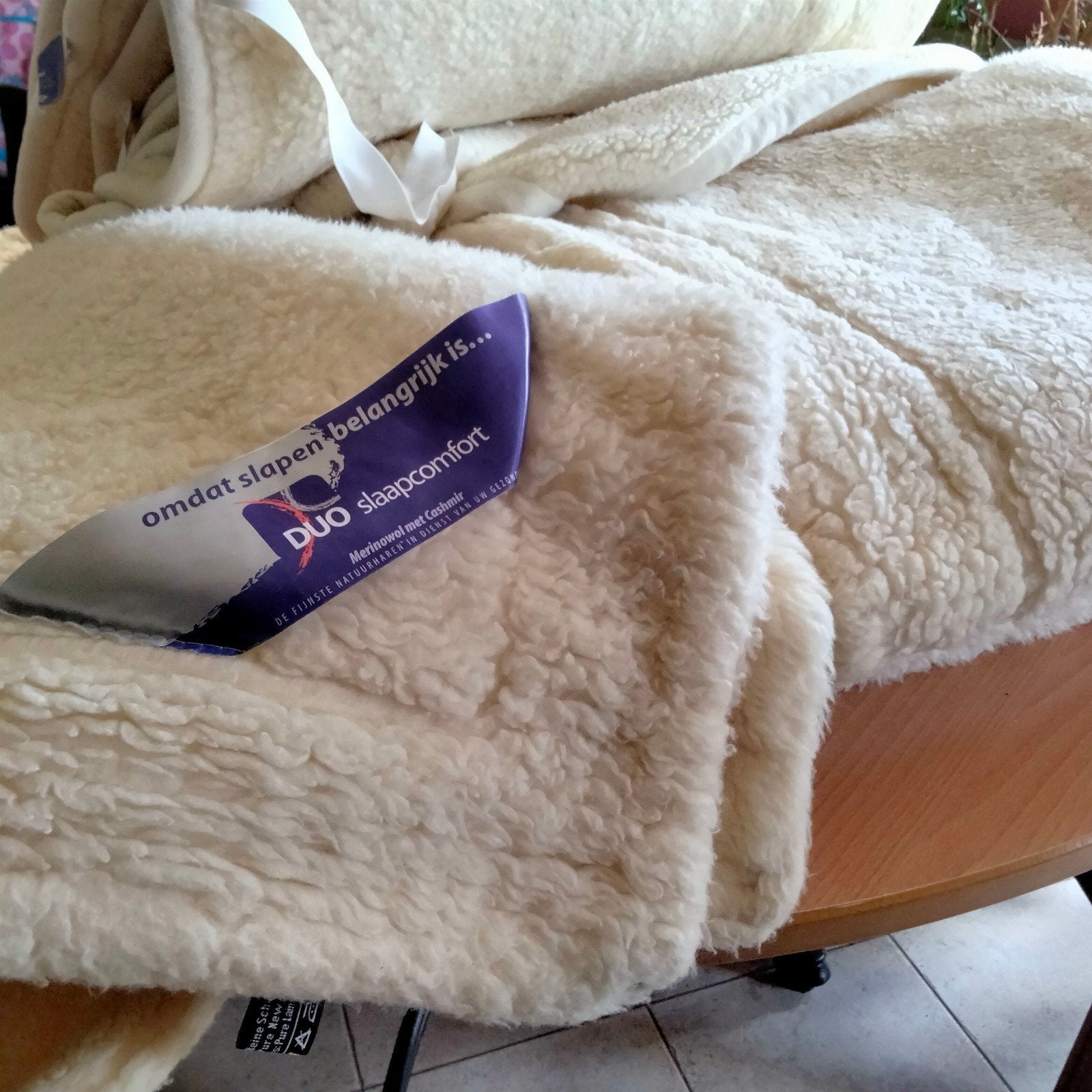 Deken uit Merino wol en cashmir,, Maison & Meubles, Chambre à coucher | Linge de lit, Enlèvement