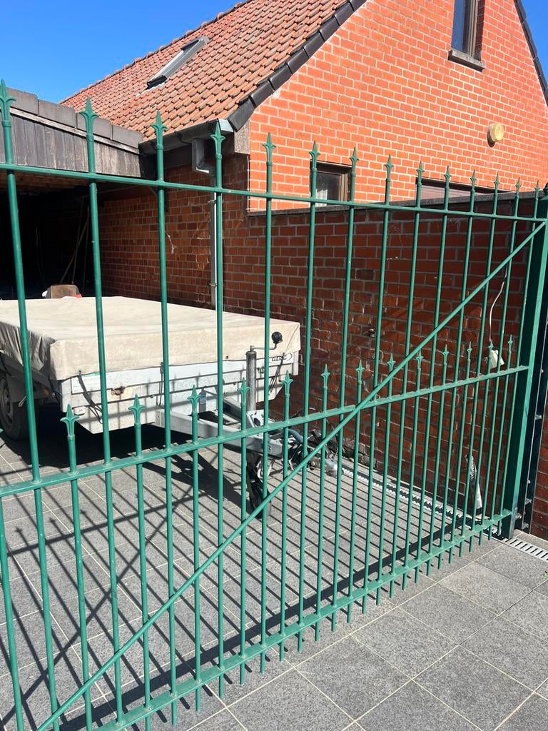 Tuin hekken, Ophalen, Zo goed als nieuw