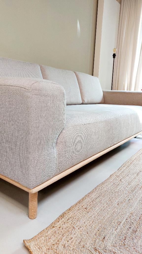 Zetel grijs met hout. 3 zit. The Sofacompany, Trois personnes, 100 à 125 cm, 200 à 250 cm, Banc droit