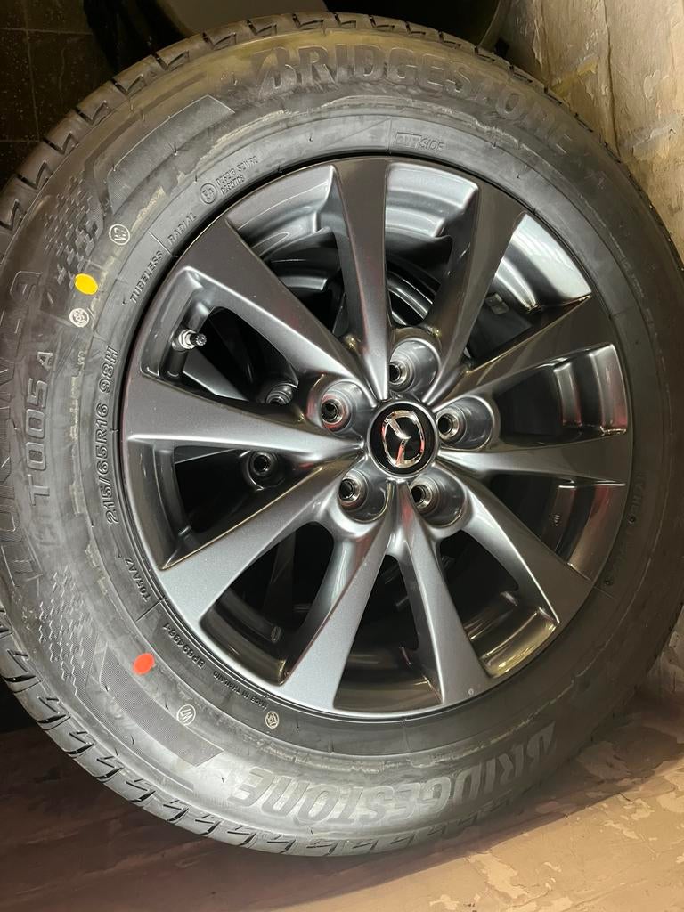 4 Roues NEUVES Mazda CX-30 16”215/65 R16+TPMS+Bridgestone, Autos : Pièces & Accessoires, Neuf, 215 mm, 16 pouces, Pneus été