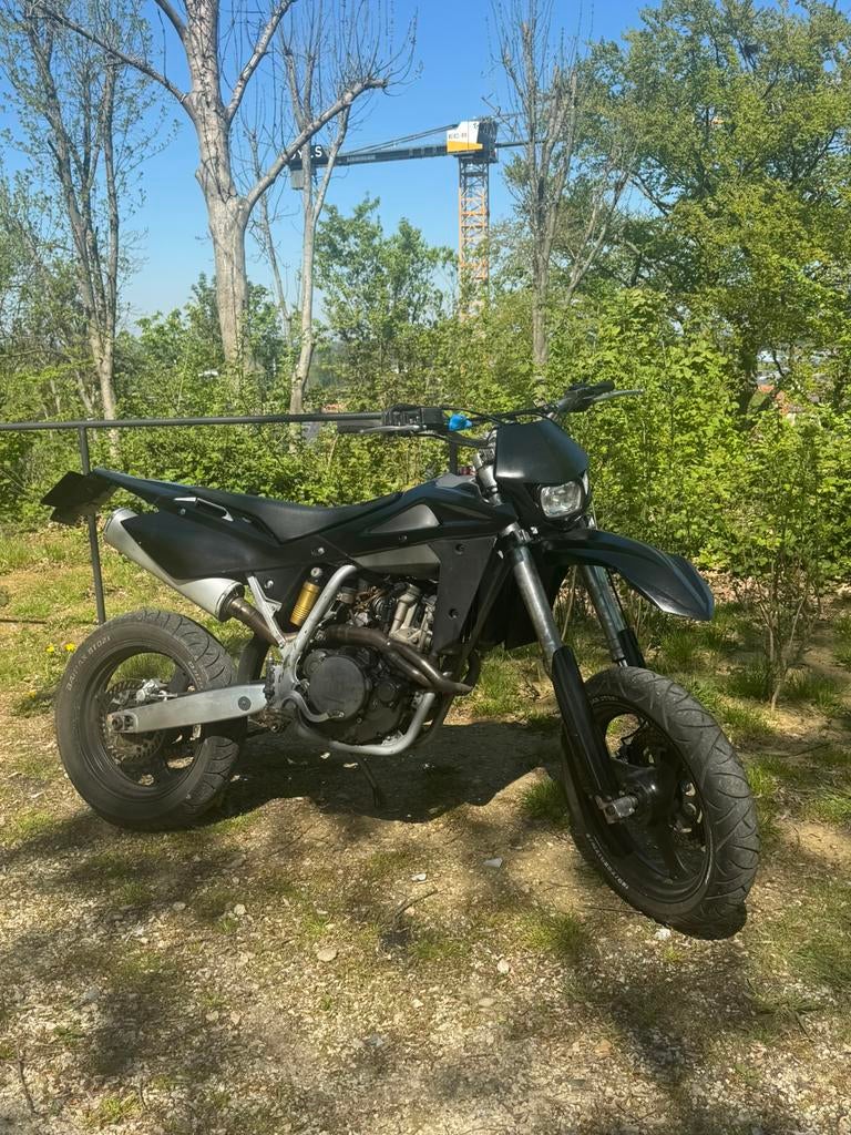 Husqvarna sm510 2006 met papieren!, Motoren, Bedrijf, Enduro