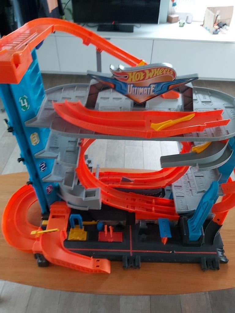 Hot Wheels Garage- & autobaan met haai, Kinderen en Baby's, Ophalen, Hot Wheels