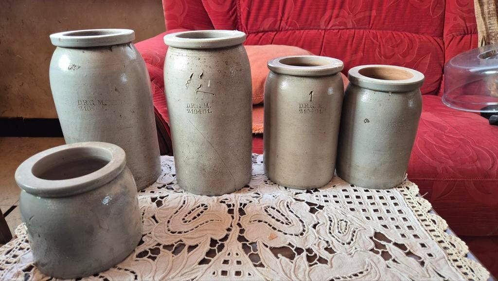 Anciens bocaux en verre (pots de Cologne), Enlèvement