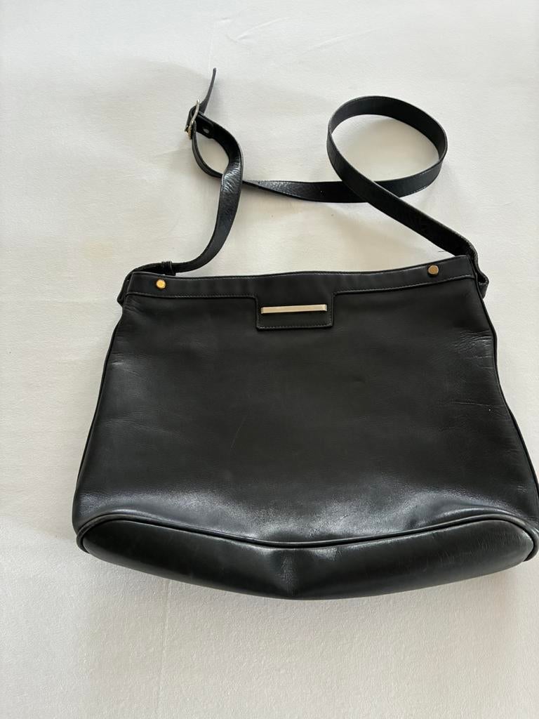 Zwarte lederen handtas cross body, Handtassen en Accessoires, Tassen | Damestassen, Verzenden, Gebruikt, Zwart, Schoudertasje