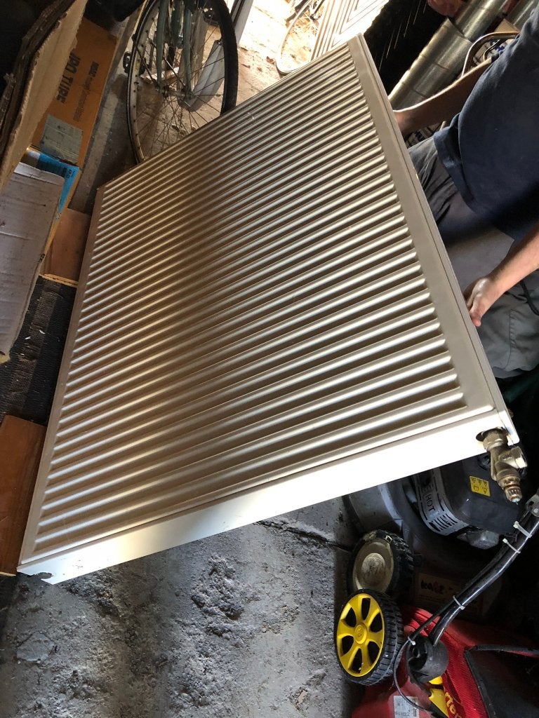degelijke radiator, Doe-het-zelf en Bouw, Verwarming en Radiatoren, Ophalen, Gebruikt, Radiator, 60 tot 150 cm