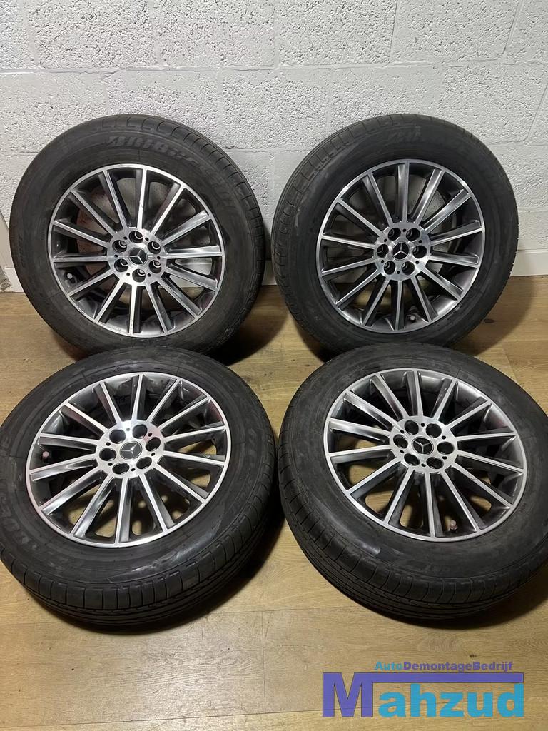 MERCEDES X KLASSE W470 Velgen 6x114.3 66.6 19 inch sport, Gebruikt, Mercedes-Benz AG, Mercedesstrasse 120
70372  Stuttgart, DE