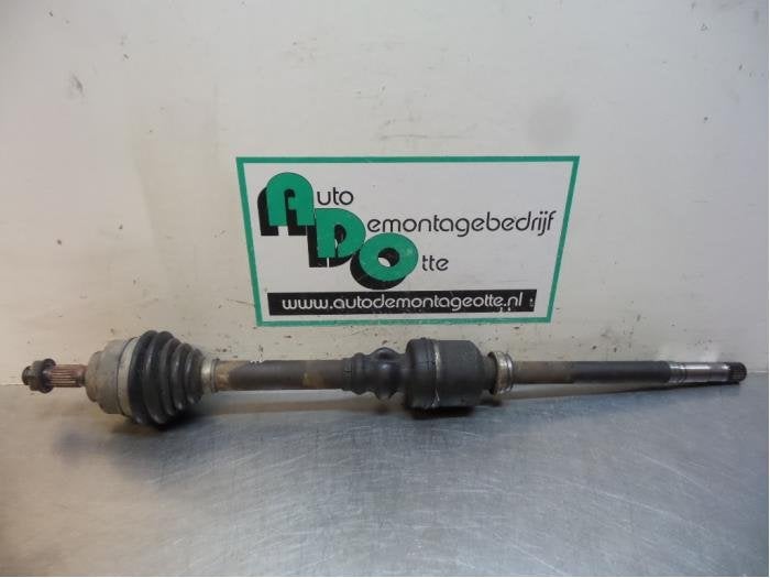 Arbre de transmission avant droit d'un Peugeot Partner (Part, -, 3 mois de garantie, Utilisé, -