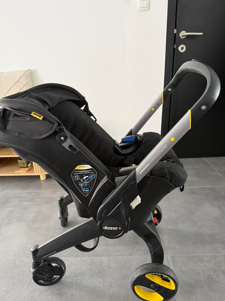 Doona+ te koop., Kinderen en Baby's, Buggy's, Ophalen, Zo goed als nieuw, Regenhoes