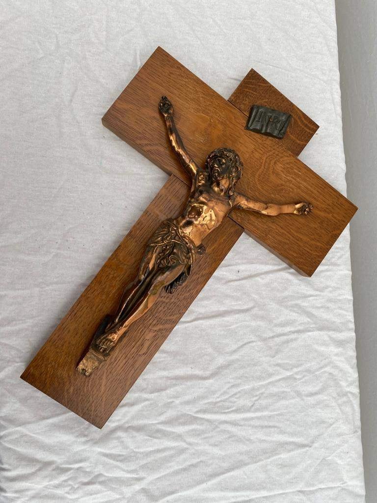 Kruisbeeld, Antiek en Kunst, Ophalen