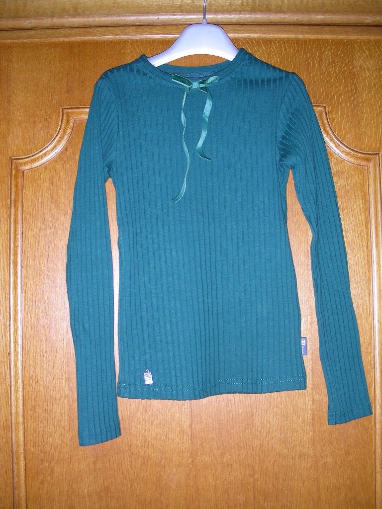 Groen geribbeld t-shirt lange mouw,134-140, Kie Stone, Kinderen en Baby's, Kinderkleding | Maat 134, Meisje, Nieuw, Ophalen of Verzenden