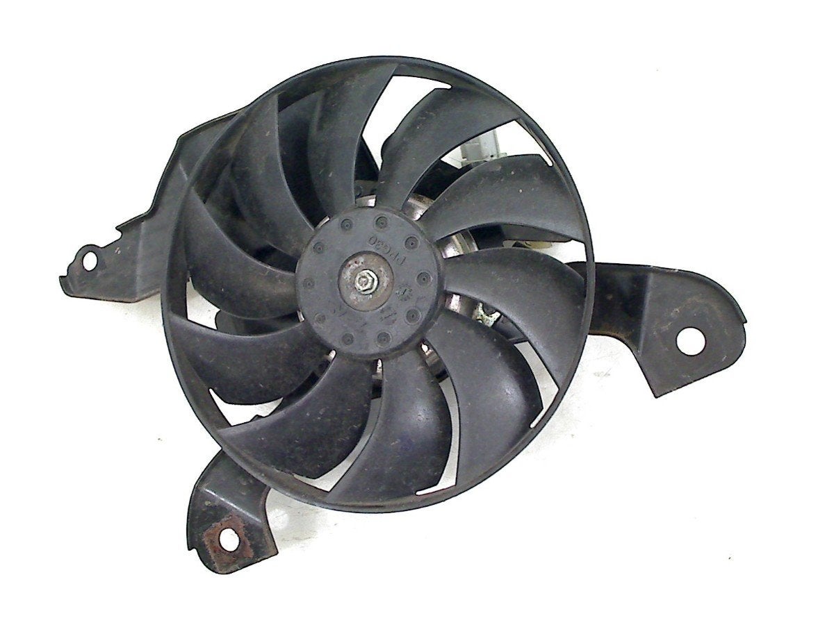 VENTILATEUR Honda NC 750 D Integra (01-1970/-), Motos, Honda Center GmbH, Utilisé, Info@honda.de, Hanauer Landstraße  222-224
60314  Frankfurt am Main, DE