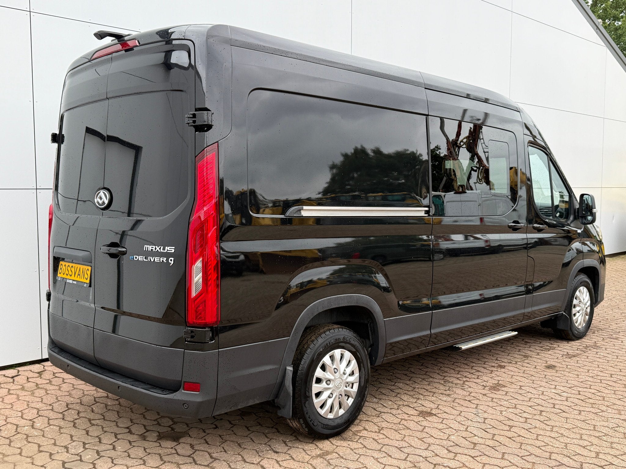 Nieuw model! Dubbele Cabine 7 Stoelen 300km WLTP L3H2 Adapti, Auto's, Automaat, 0 cilinders, Gebruikt, Maxus