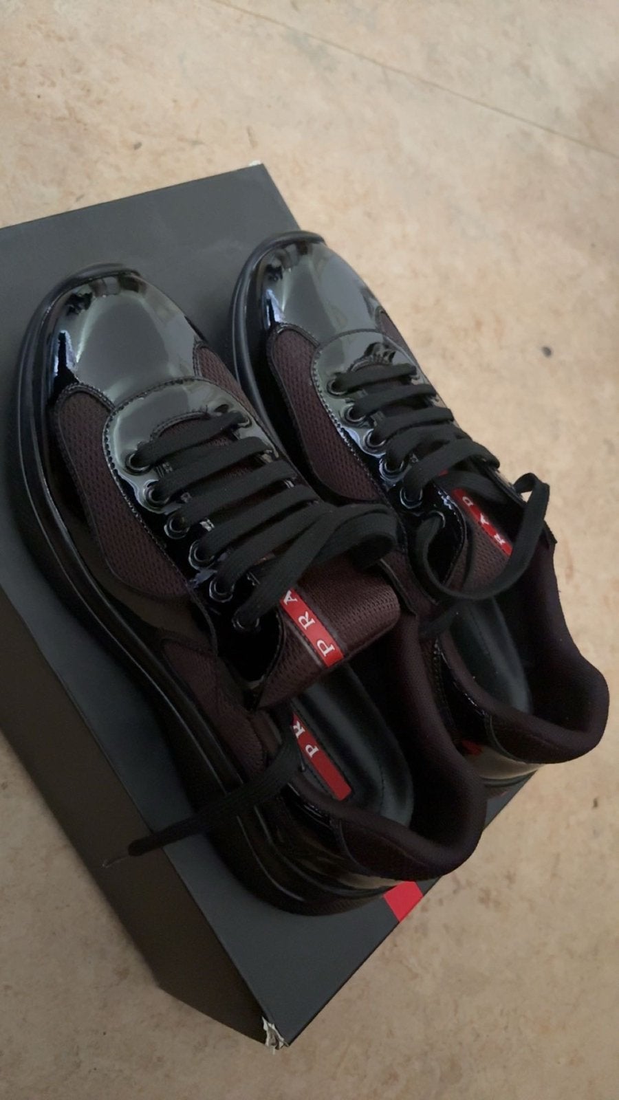 CHAUSSURES PRADA NOIRES, Enlèvement ou Envoi, Comme neuf, Noir