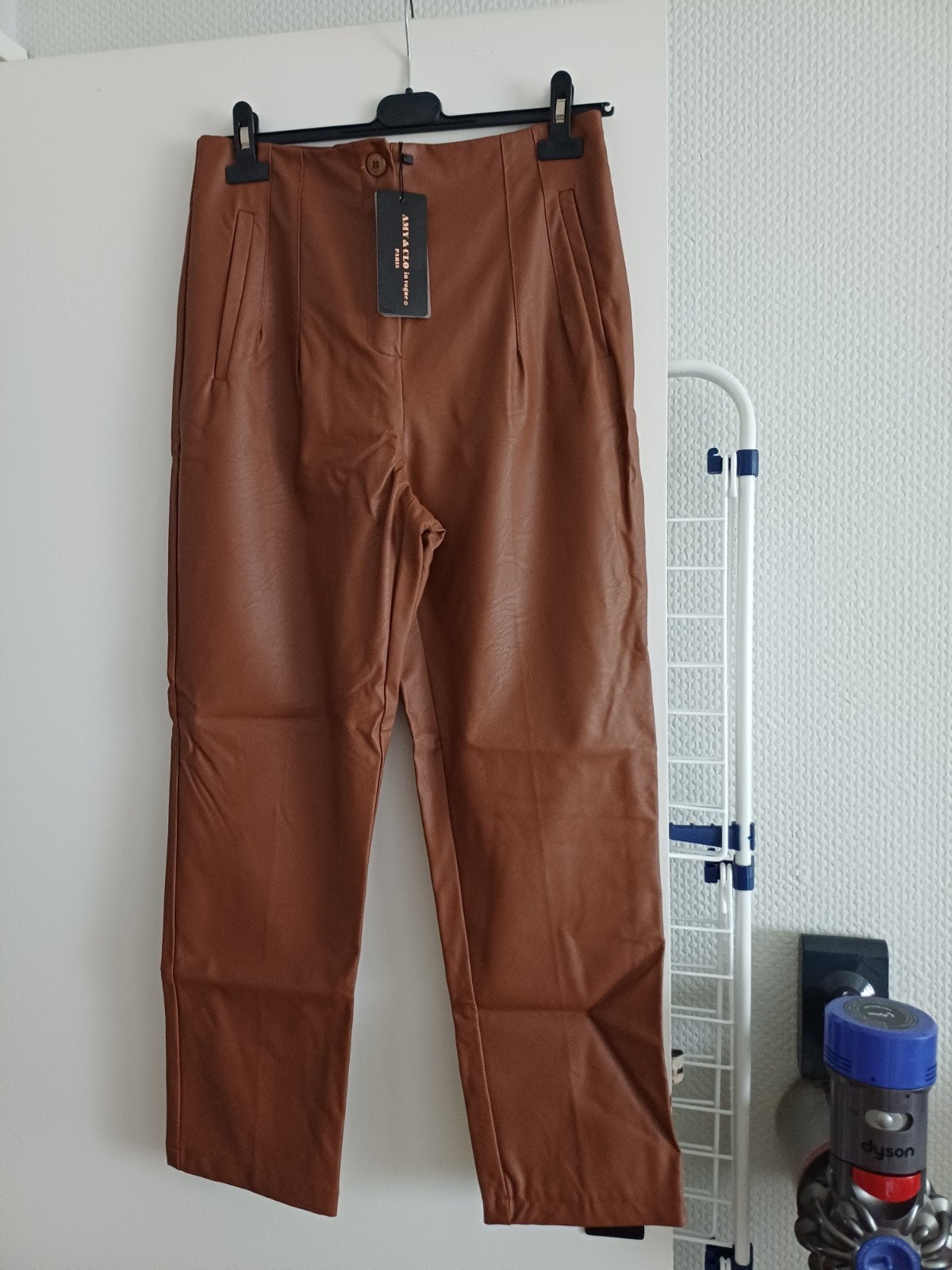 de beaux pantalons neufs, Enlèvement ou Envoi