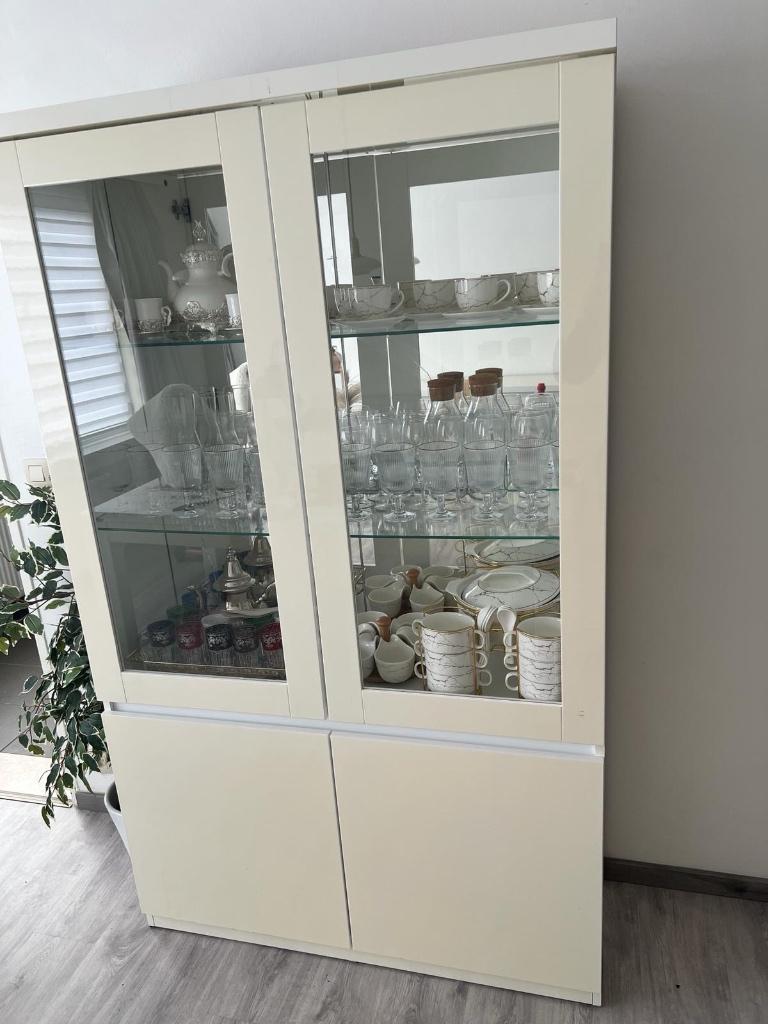 Eetkamer mag weg voor 400euro, Huis en Inrichting, Ophalen, Gebruikt, 4 tot 6 stoelen