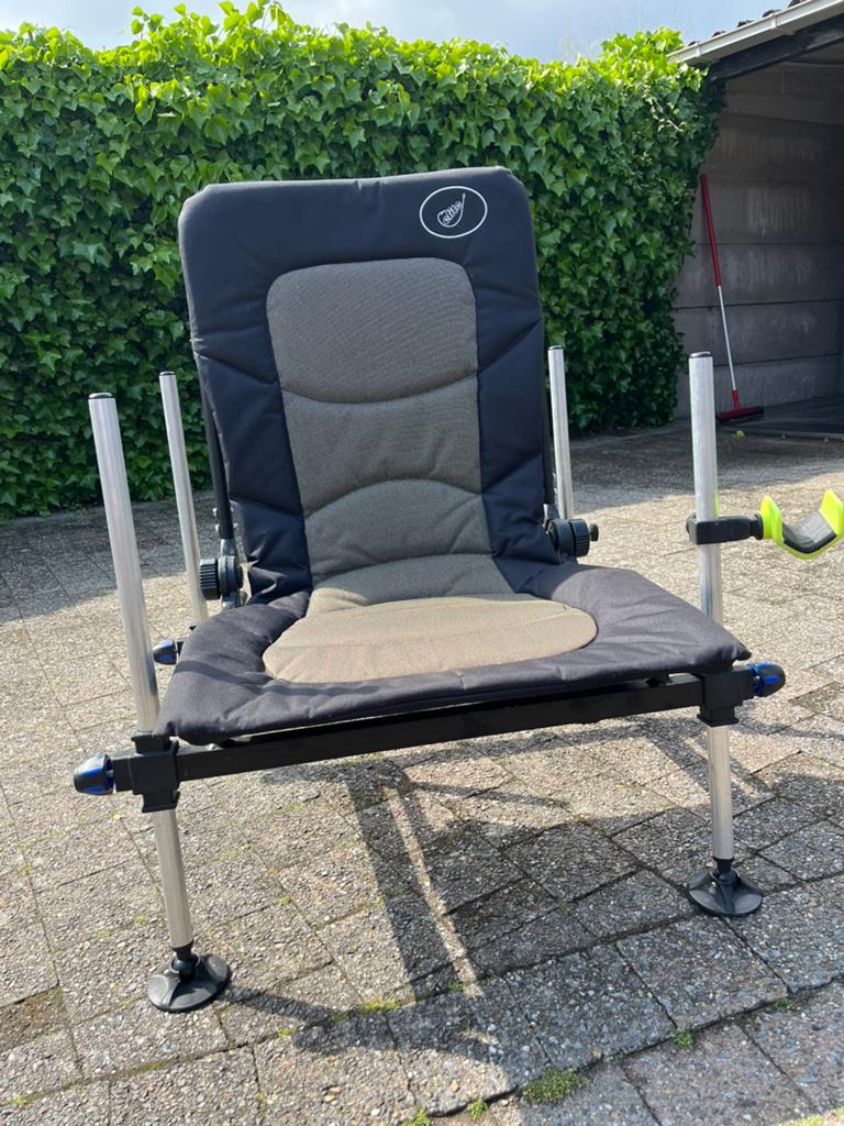 Verstelbare feeder visstoel, Ophalen, Zo goed als nieuw
