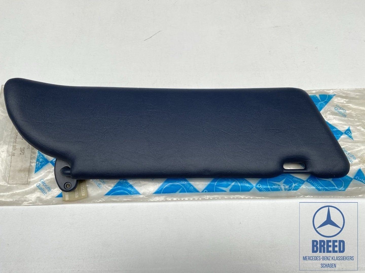 NOS zonneklep blauw links voor Mercedes-Benz W126, -, Nieuw, Ophalen of Verzenden, -