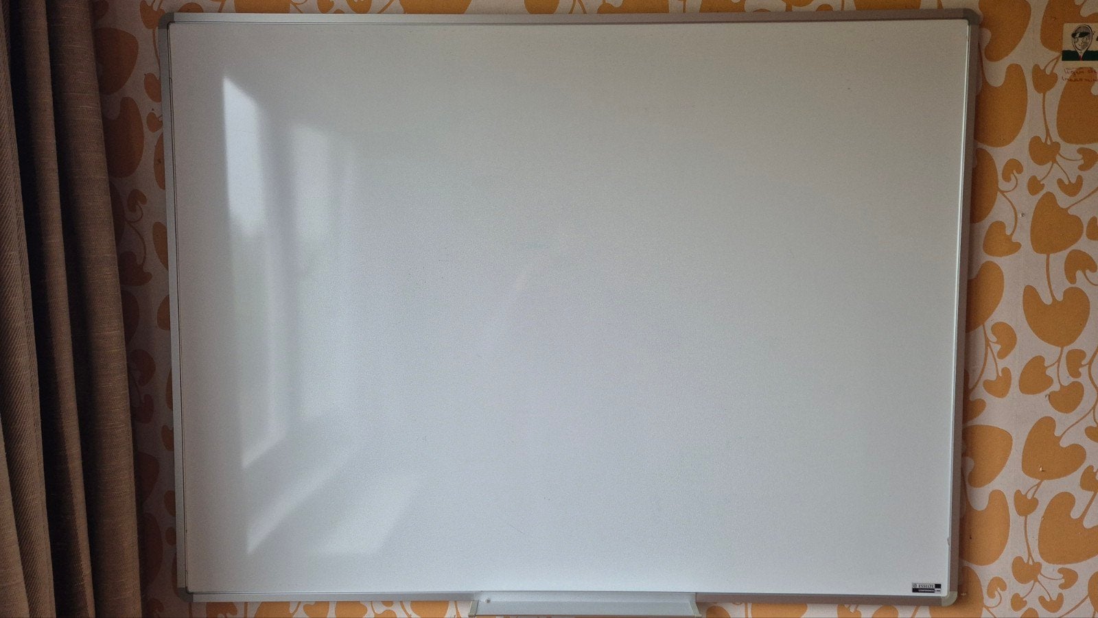 ESSELLTE - Magnetisch Whiteboard, Ophalen, Zo goed als nieuw, Magneetbord