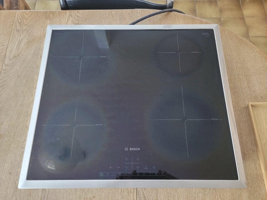 Bosch Inductiekookplaat, Electroménager, Tables de cuisson, 4 zones de cuisson, Encastré, Enlèvement, Utilisé