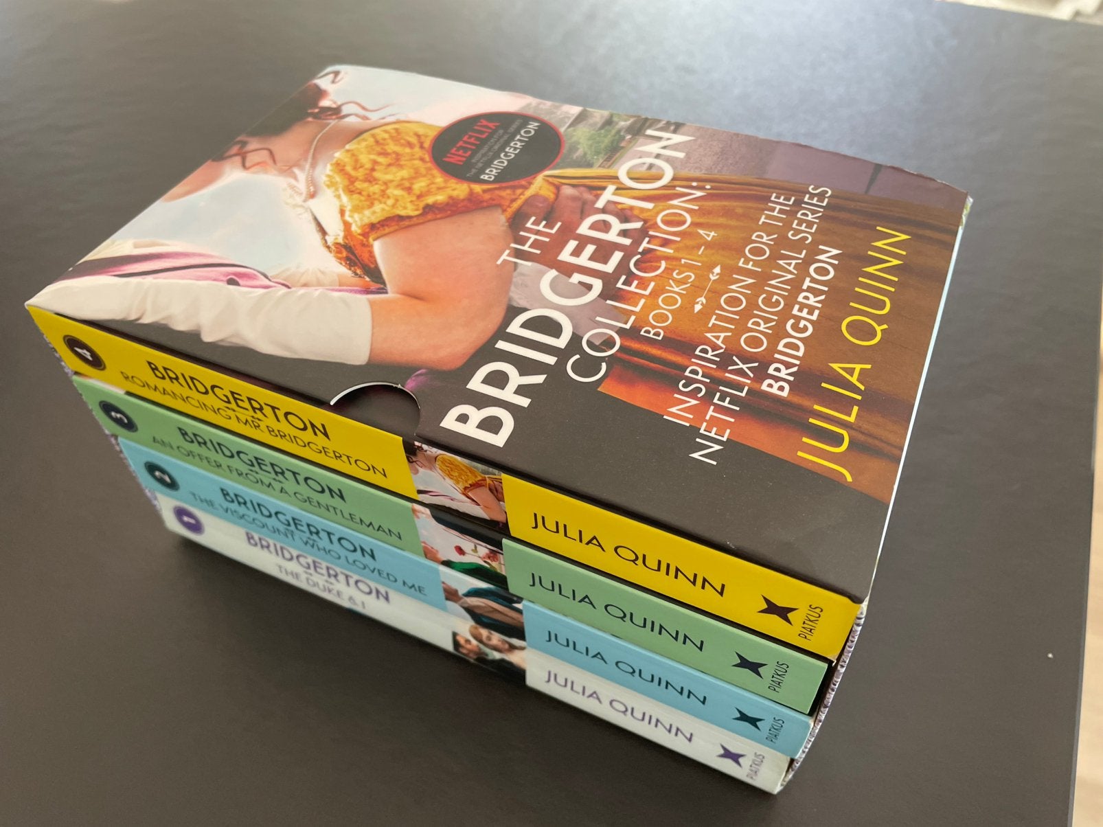 Bridgerton collection books 1-4, Boeken, Ophalen of Verzenden, Zo goed als nieuw
