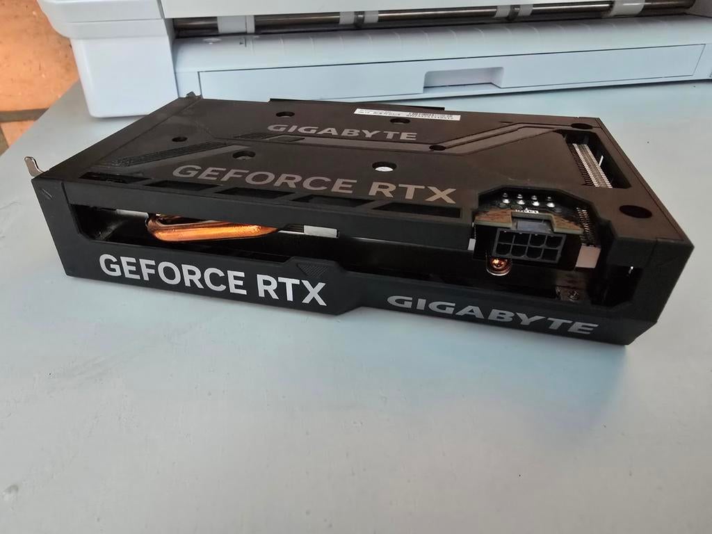 Gigabyte GeForce RTX 4060 Windforce OC 8GB, Computers en Software, Videokaarten, Ophalen of Verzenden