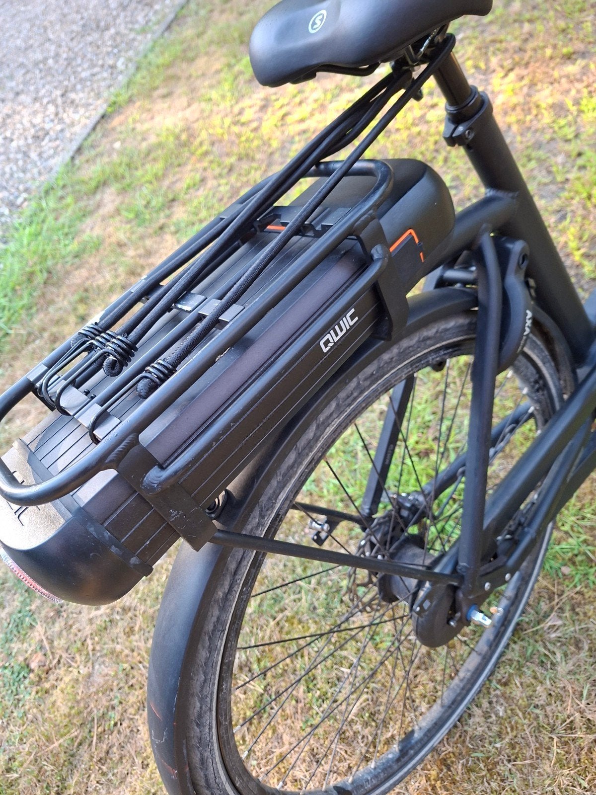 Quick dames fiets...zonder batterij lader..., Fietsen en Brommers, Ophalen, Qwic