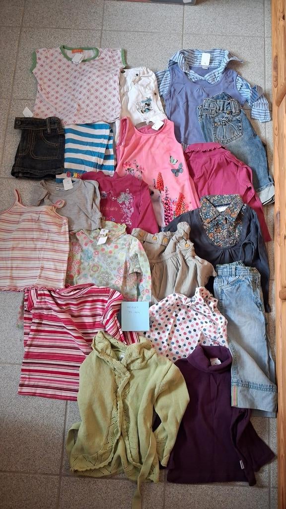 Toutes sortes de vêtements taille 98/104, Enfants & Bébés, Vêtements enfant | Taille 98, Comme neuf, Fille, Chemise ou À manches longues