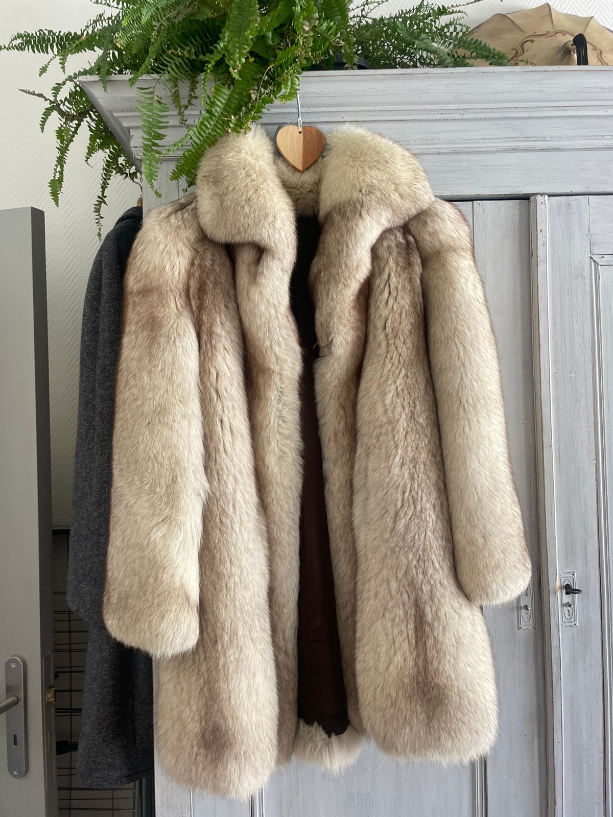 Magnifique manteau en véritable fourrure –  renard arctique, Vêtements | Femmes, Enlèvement ou Envoi, Comme neuf, Beige