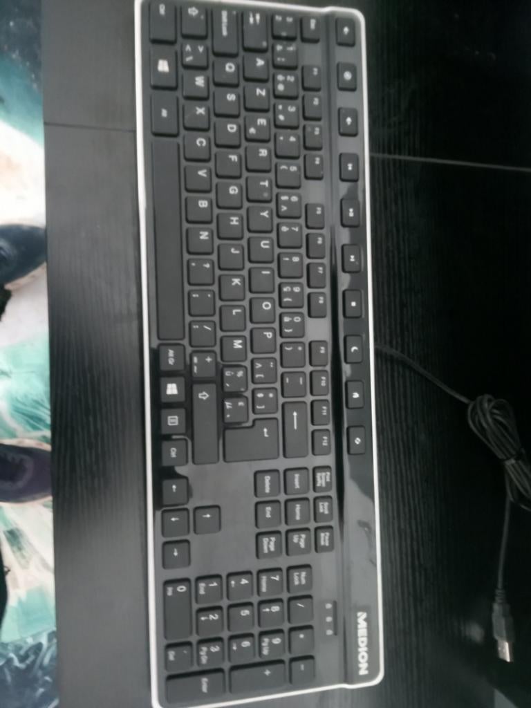 Medion toetsenbord, Computers en Software, Windows Laptops, Ophalen, Zo goed als nieuw