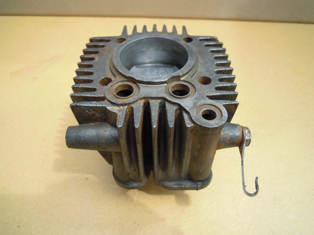 Honda c 110 cilinder, Ophalen of Verzenden, Gebruikt